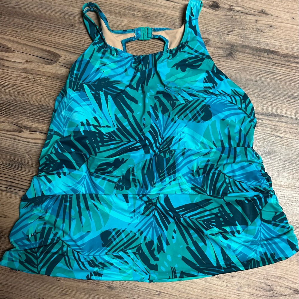 L.L. Bean Women's Plus Size Floral Tankini Top 22W